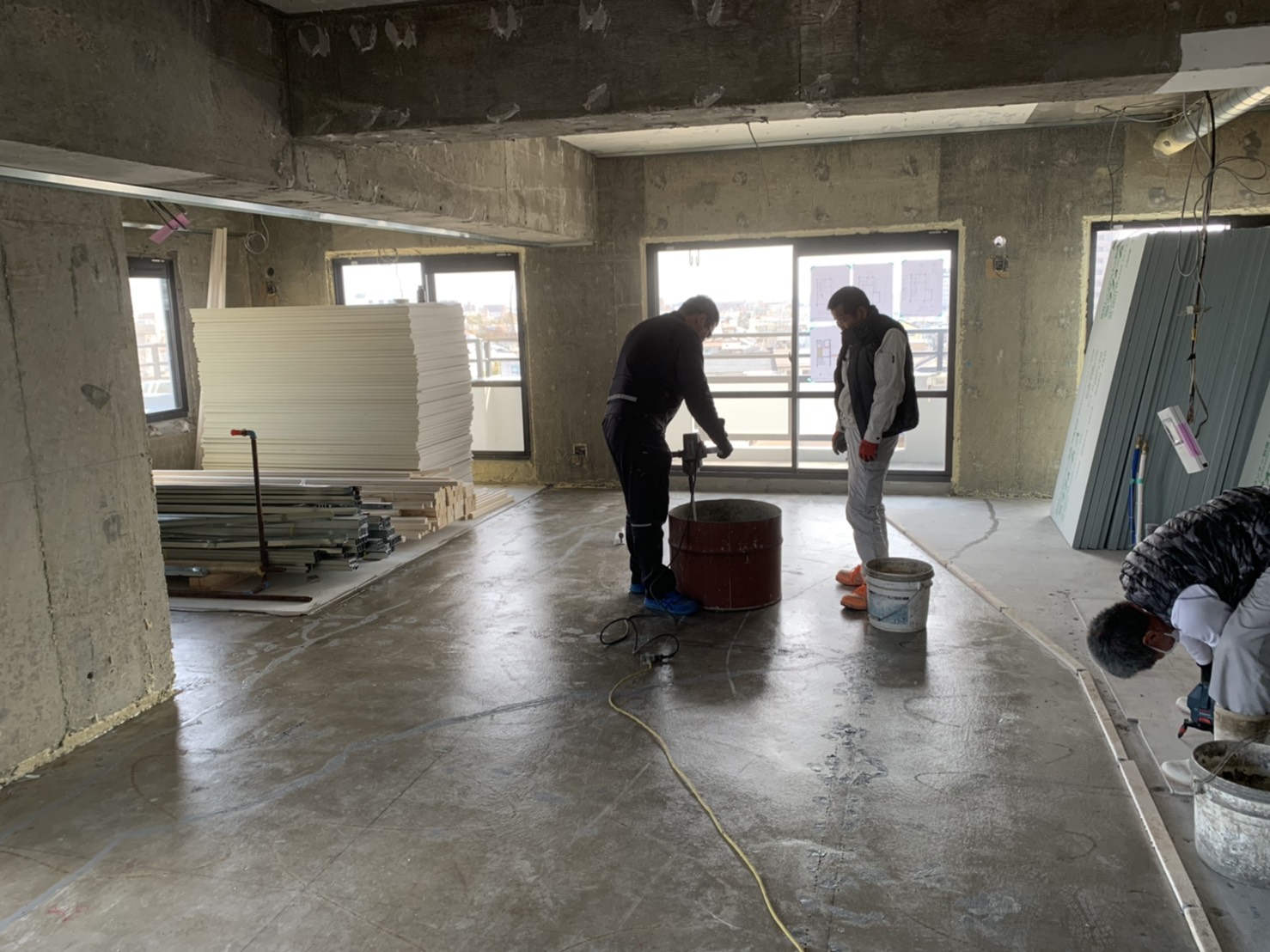 大垣市マンションリノベーション レベリング編