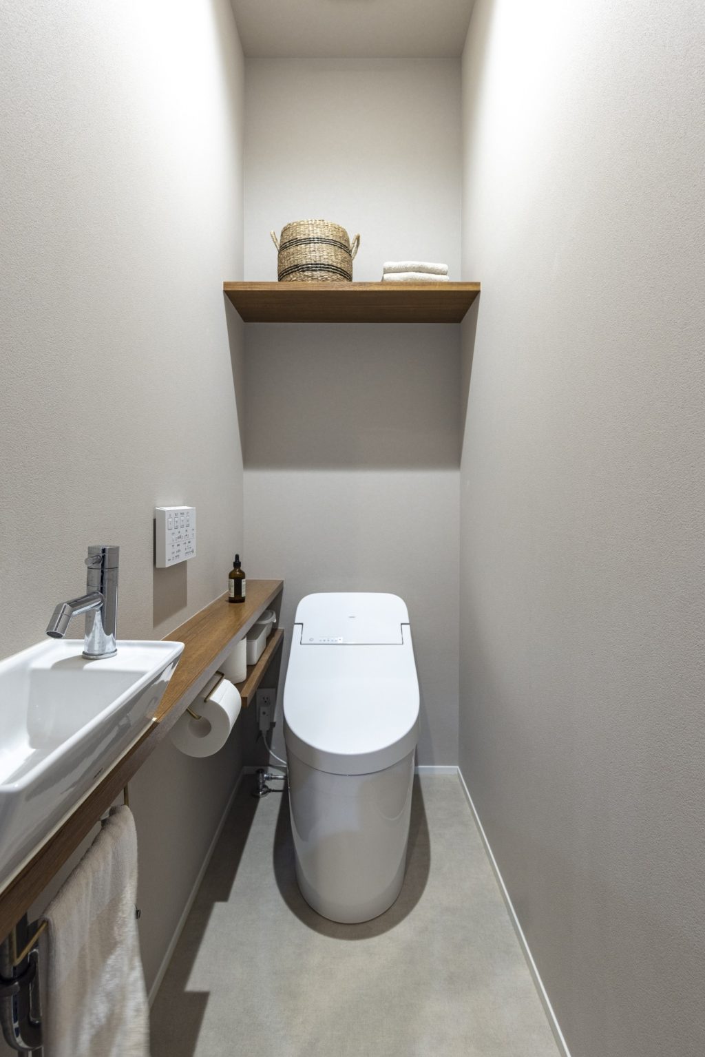 岐阜市の持ち家の中古戸建てのリノベーション事例のトイレ